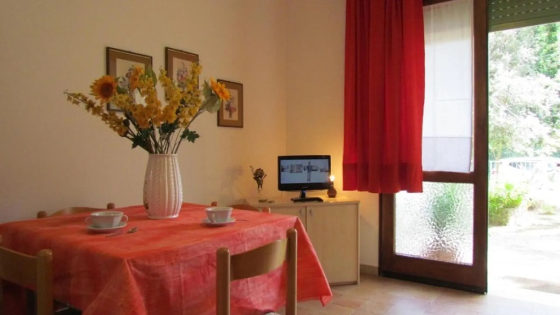 Charming Apartment With Fenced Garden Bibione